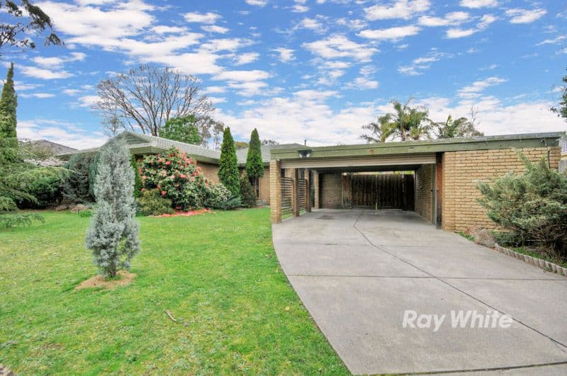 9 Mowbray Drive, WANTIRNA SOUTH VIC 3152, Wantirna South - Image 1