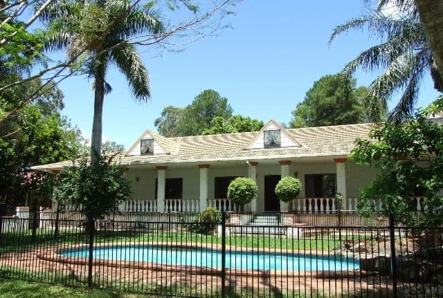 37 Burow Road, WATERFORD QLD 4133, Waterford West - Image 1