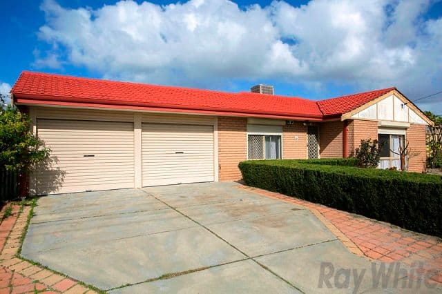 35 Columbia Way, BEECHBORO WA 6063, Beechboro - Image 1
