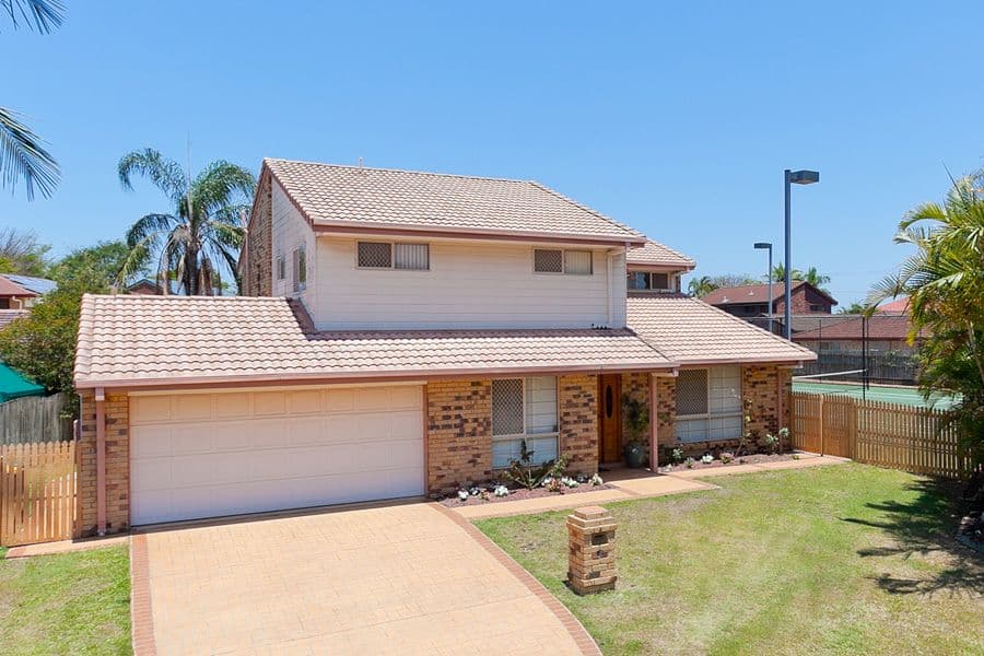 4 Hewton Court, WISHART QLD 4122, Wishart - Image 1