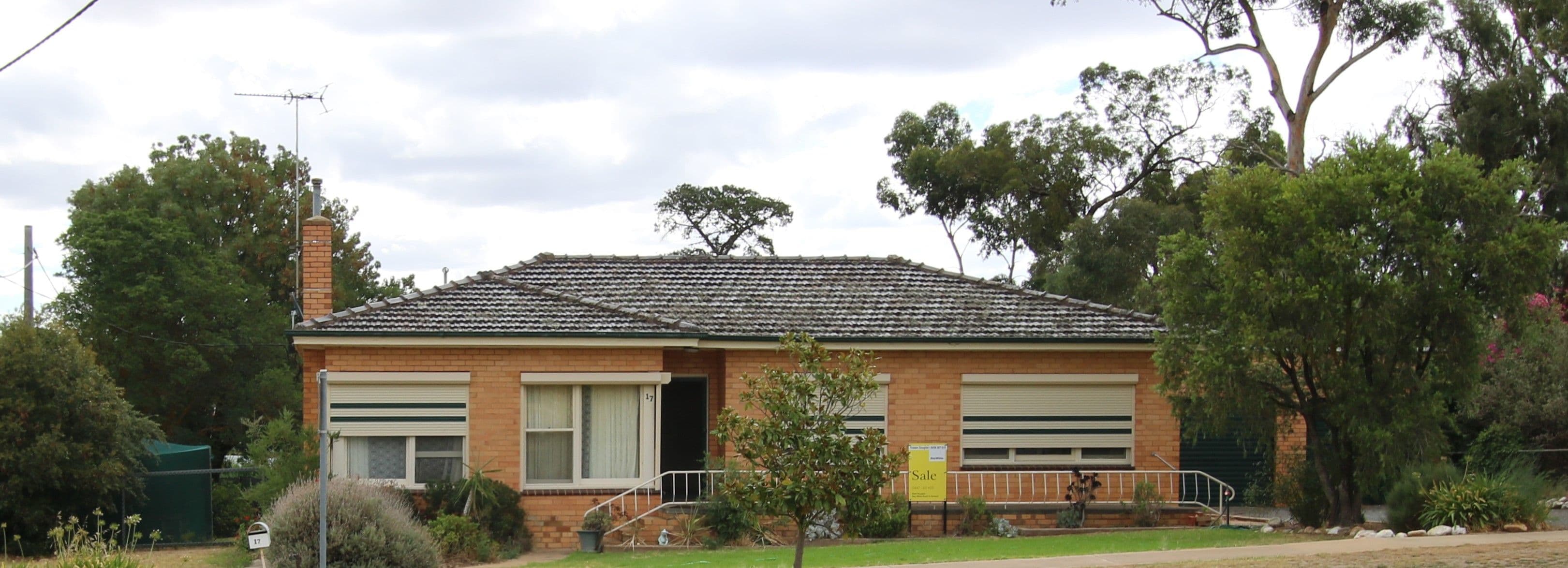 17 Charlton Road, St Arnaud VIC 3478, St Arnaud - Image 1