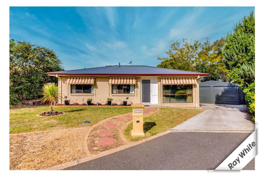 8 Wolfe Place, Gilmore ACT 2905, Gilmore - Image 1