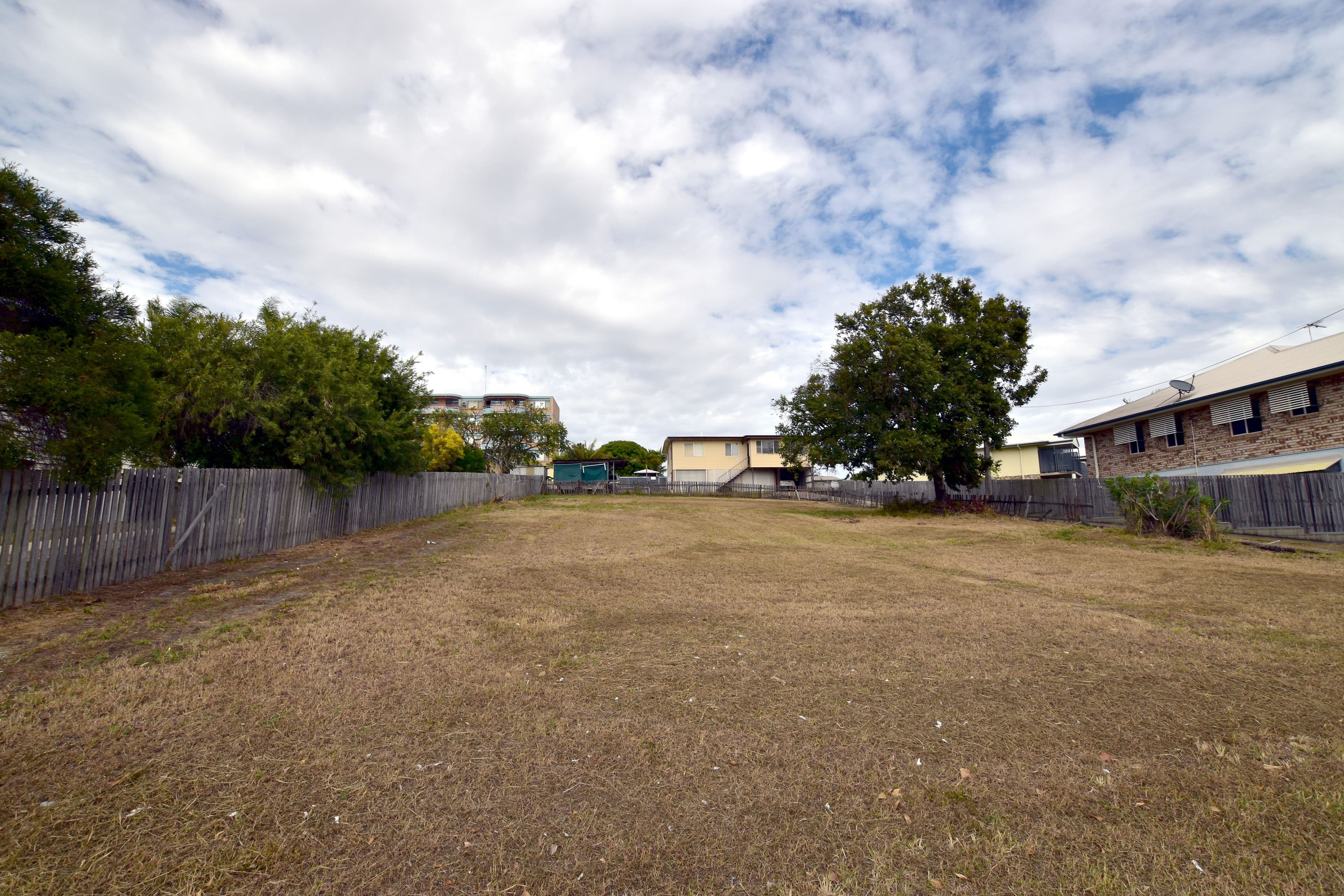 7 Side Street, West Gladstone QLD 4680, West Gladstone - Image 1