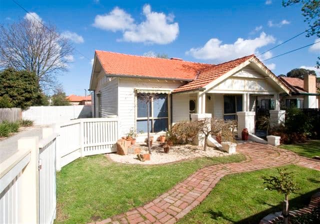 17 Lloyd Street, HEIDELBERG HEIGHTS VIC 3081, Heidelberg Heights - Image 1