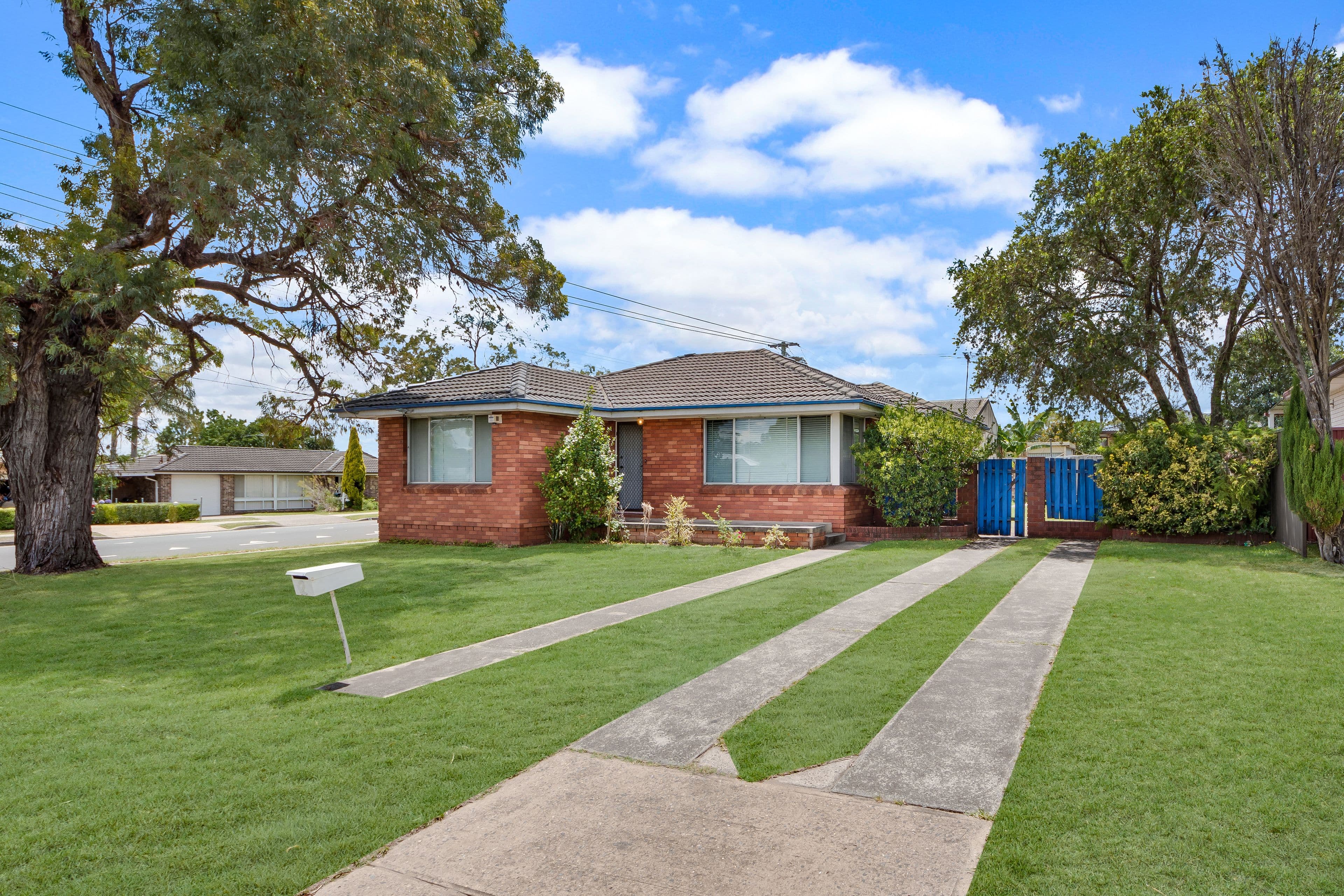 2 Wilfrid Street, Macquarie Fields - Image 1