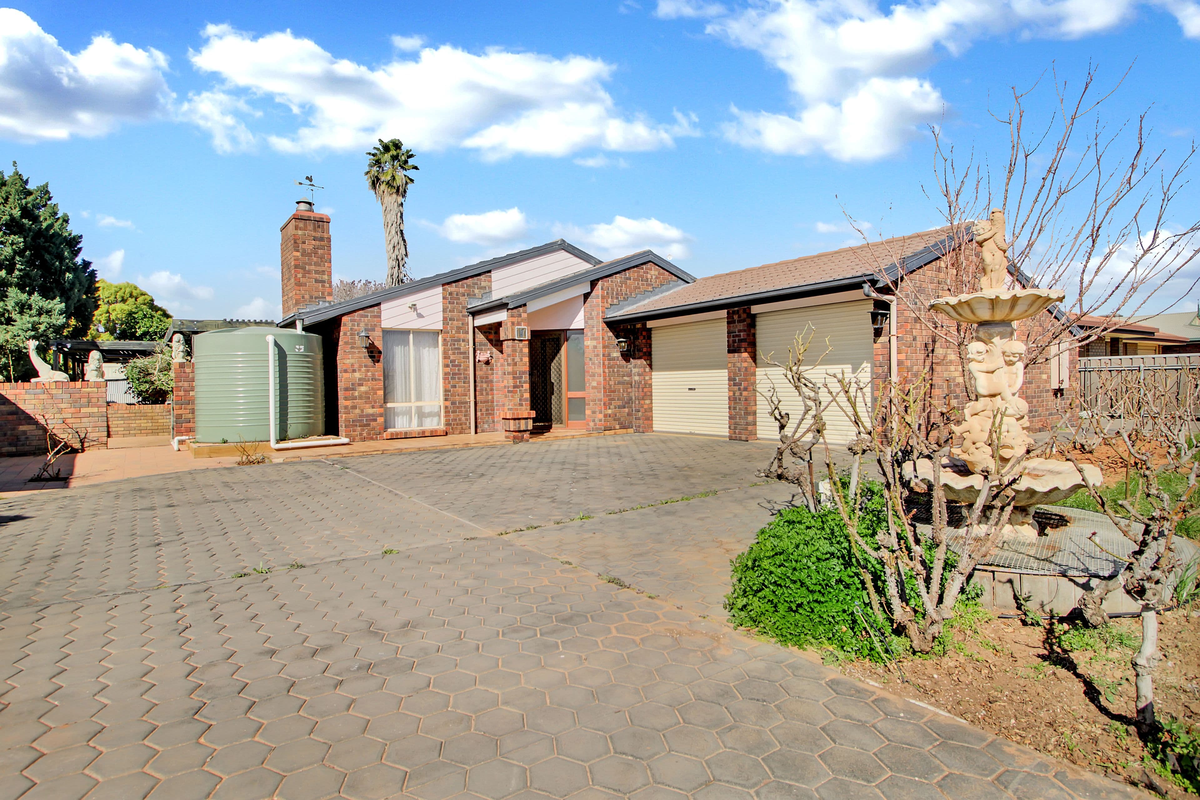 17 Korinthos Street, Renmark SA 5341, Renmark - Image 1