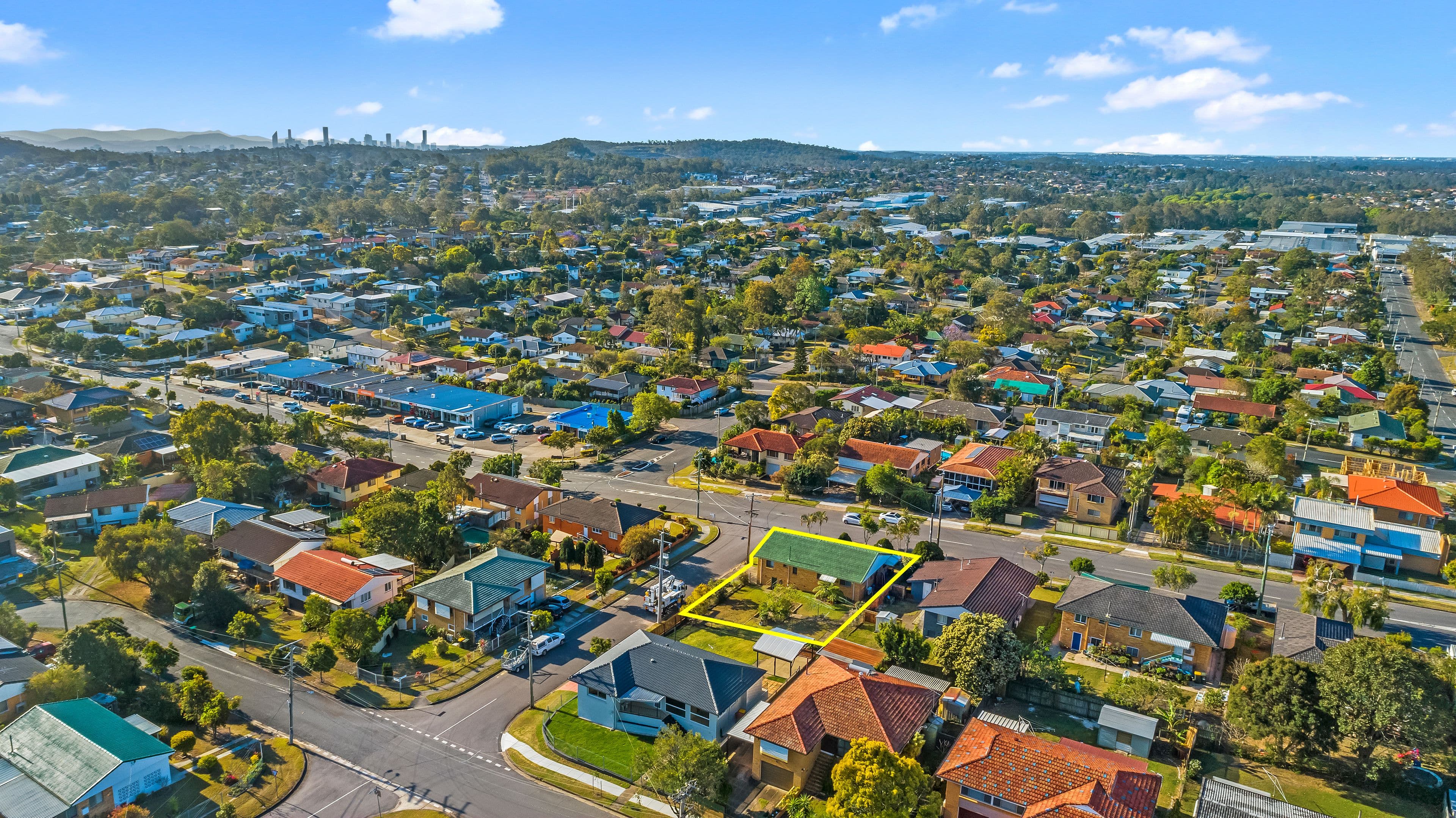 35 Aminya Street, Mansfield QLD 4122, Mansfield - Image 1