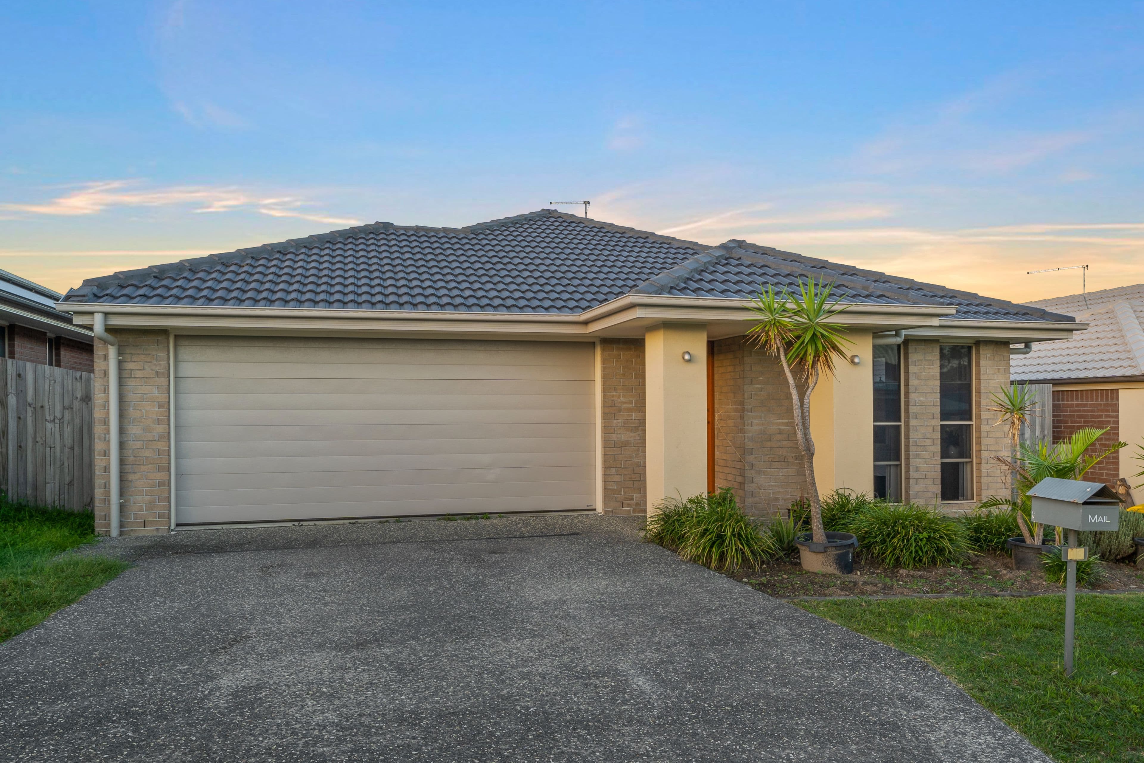 13 Berzins Court, Bahrs Scrub QLD 4207, Bahrs Scrub - Image 1