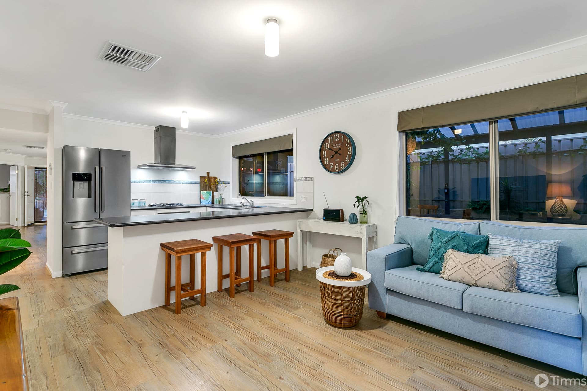 11 Henley Circuit, Seaford Rise - Image 1