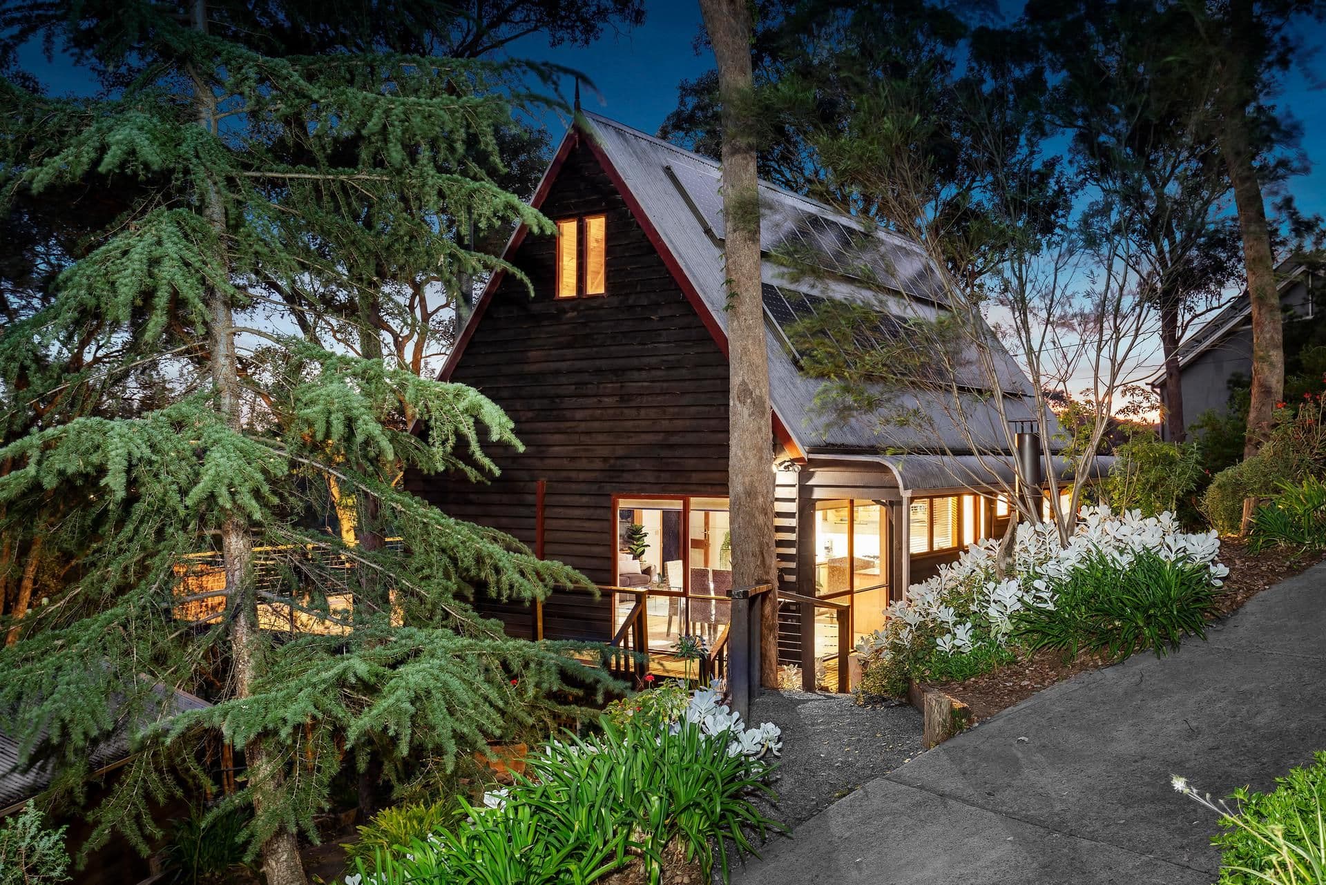 74-76 Dering Street, Diamond Creek VIC 3089, Diamond Creek - Image 1