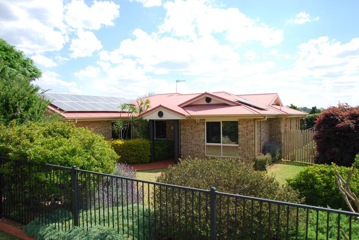 7 Poppy Court, Middle Ridge QLD 4350, Middle Ridge - Image 1