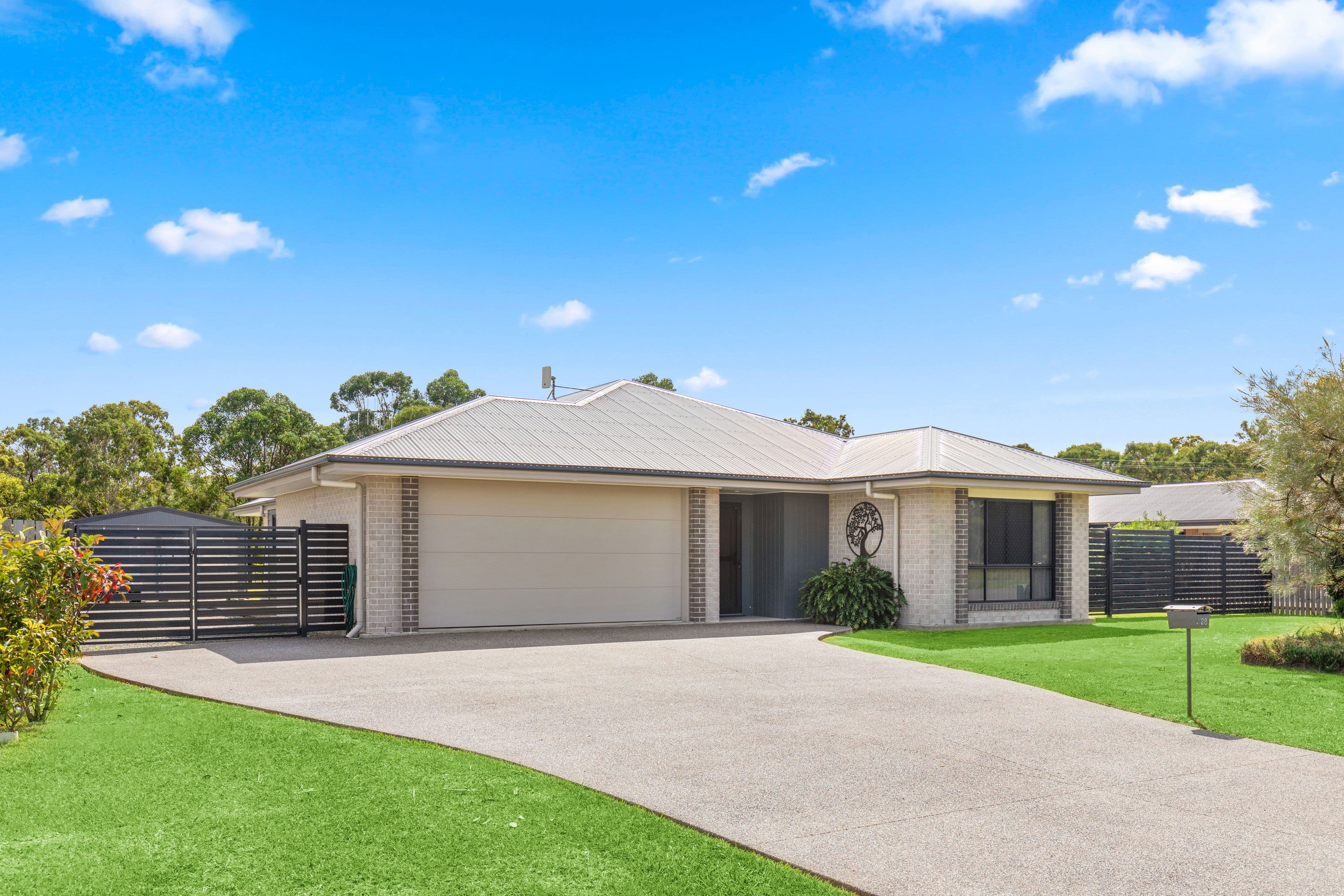 28 Kingfisher Drive, Oakhurst QLD 4650, Oakhurst - Image 1