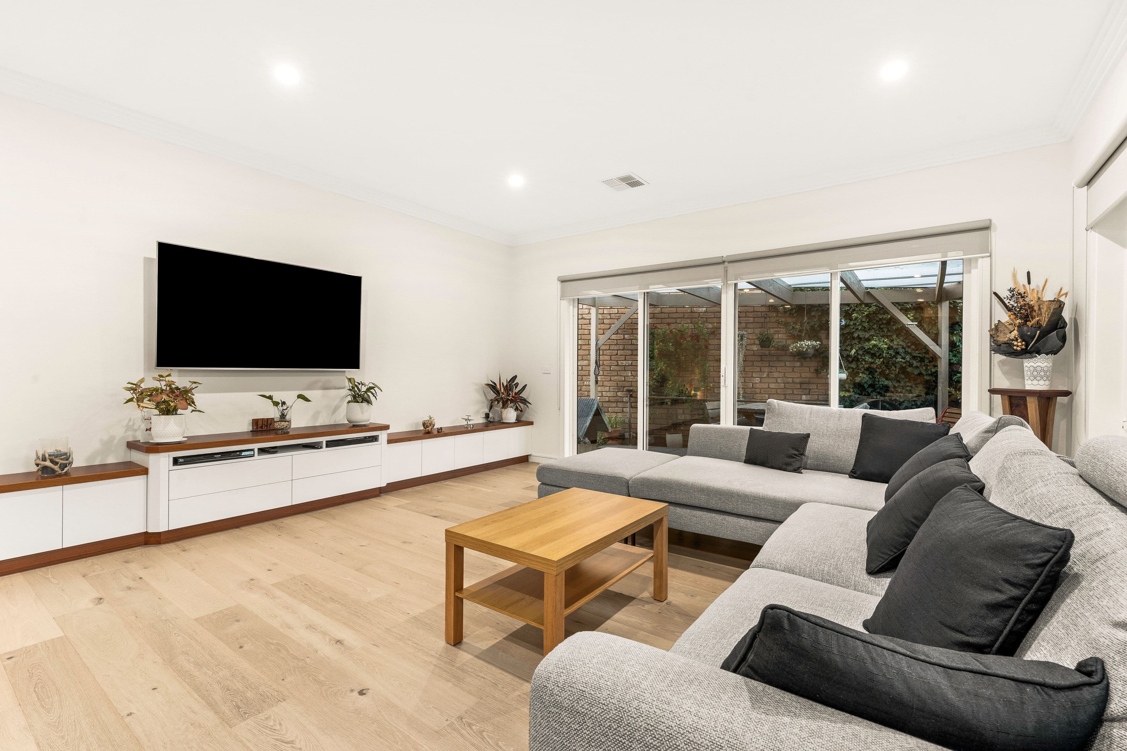 4A Earlston Square, Berwick VIC 3806, Berwick - Image 1