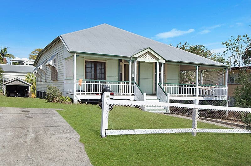 20 Stopford Street, WOOLOOWIN QLD 4030, Wooloowin - Image 1