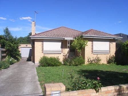 10 Enderly Avenue, RESERVOIR VIC 3073, Reservoir - Image 1