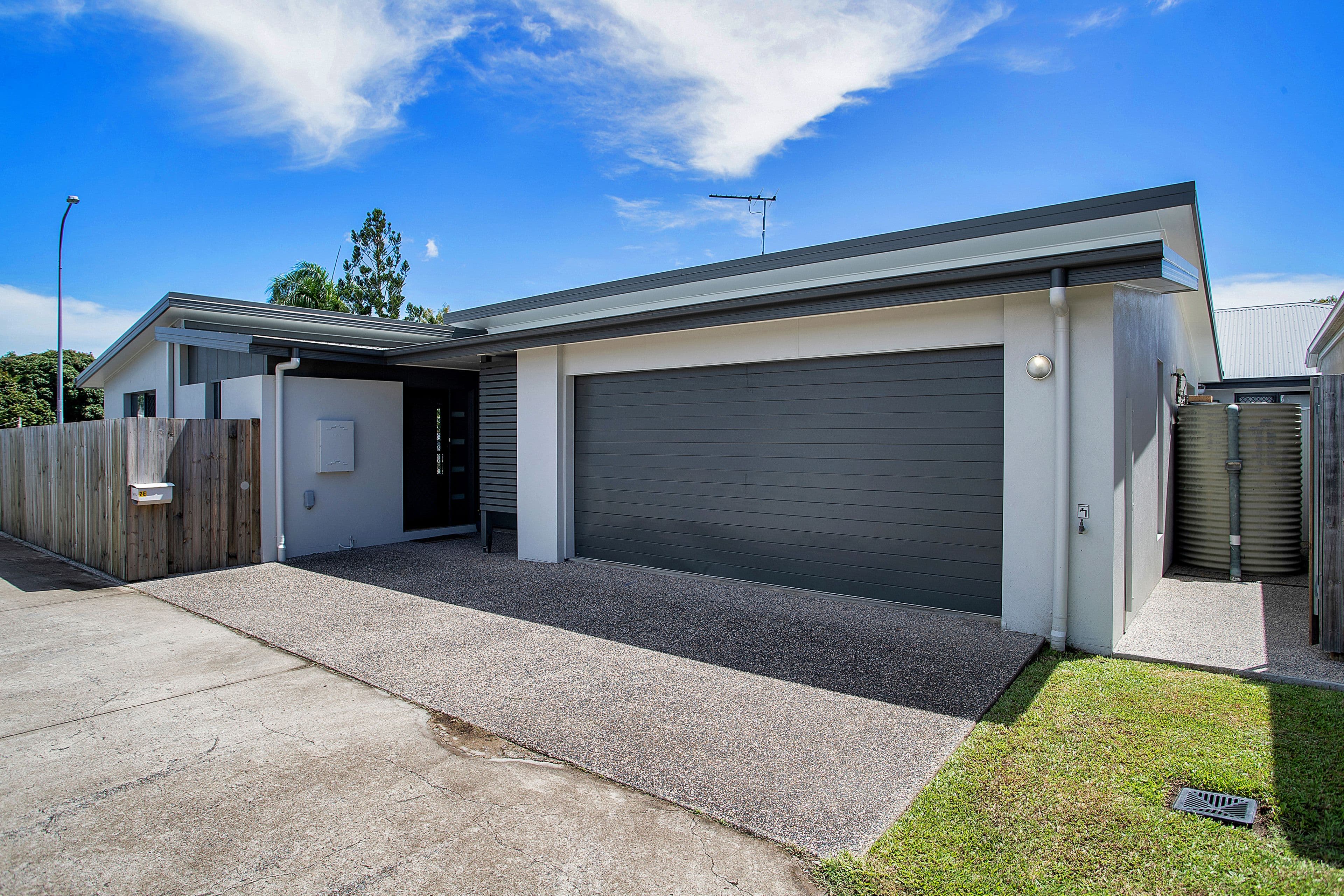 2E Mansfield Drive, Beaconsfield QLD 4740, Beaconsfield - Image 1