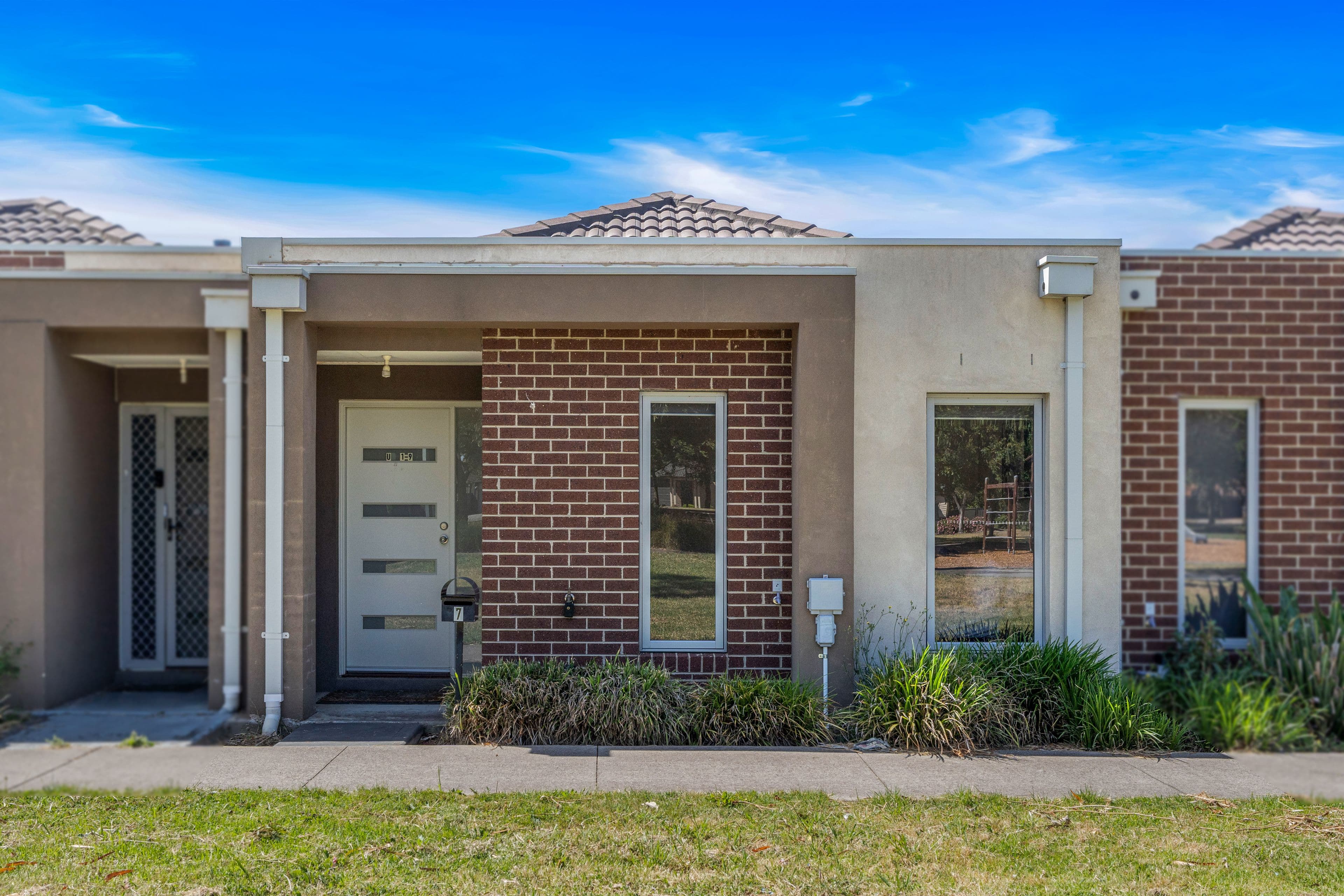7 Hadley Lane, Craigieburn VIC 3064, Craigieburn - Image 1