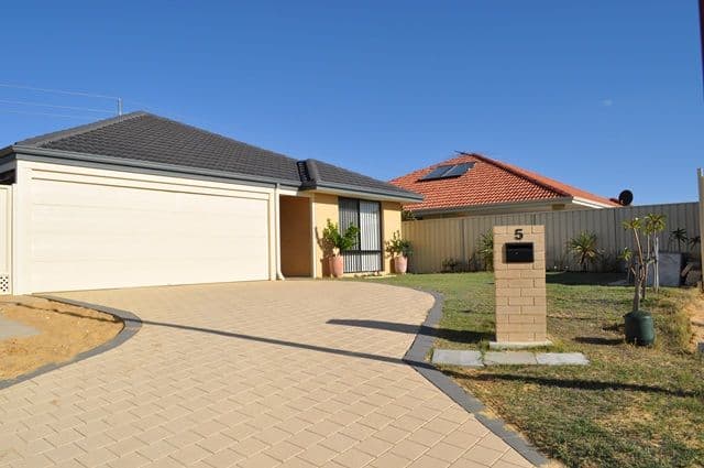 5 Bandy Place, GOSNELLS WA 6110, Gosnells - Image 1
