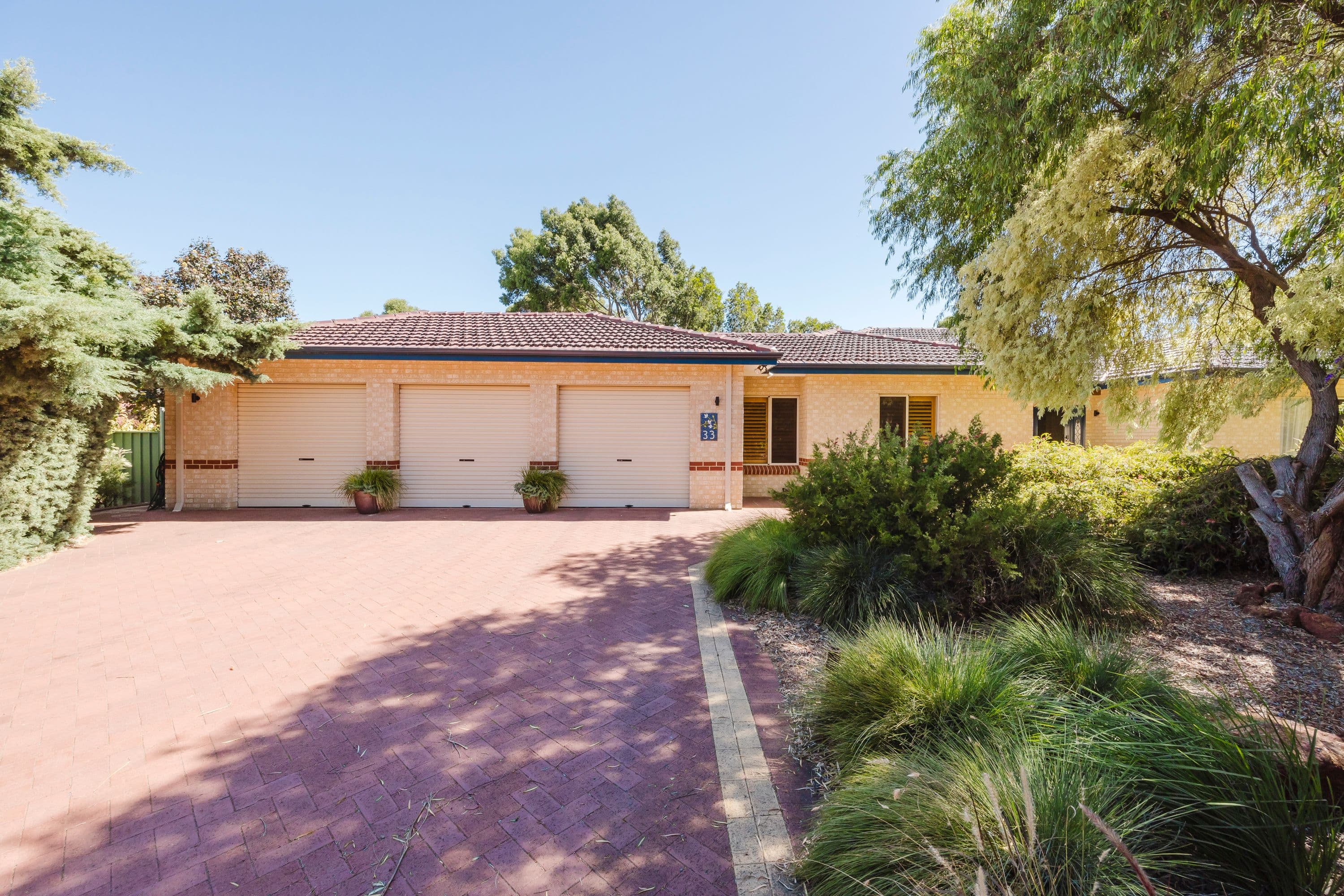 33 Rootes Road, Lesmurdie WA 6076, Lesmurdie - Image 1