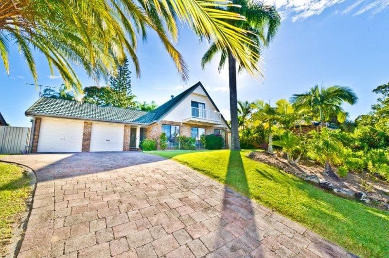 4 Kirribilli Court, ROBINA QLD 4226, Robina - Image 1