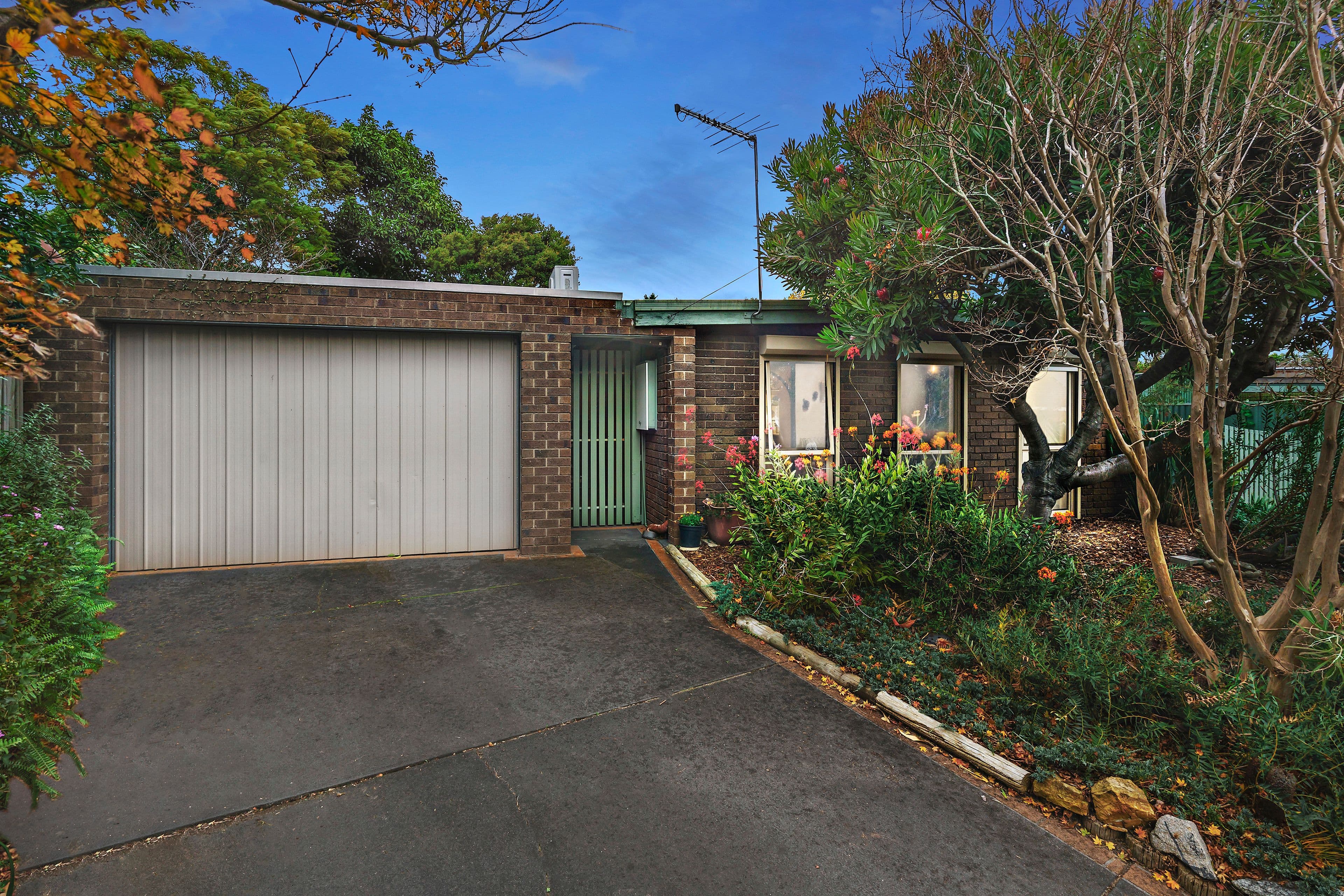 4 Merinda Court, Frankston VIC 3199, Frankston - Image 1