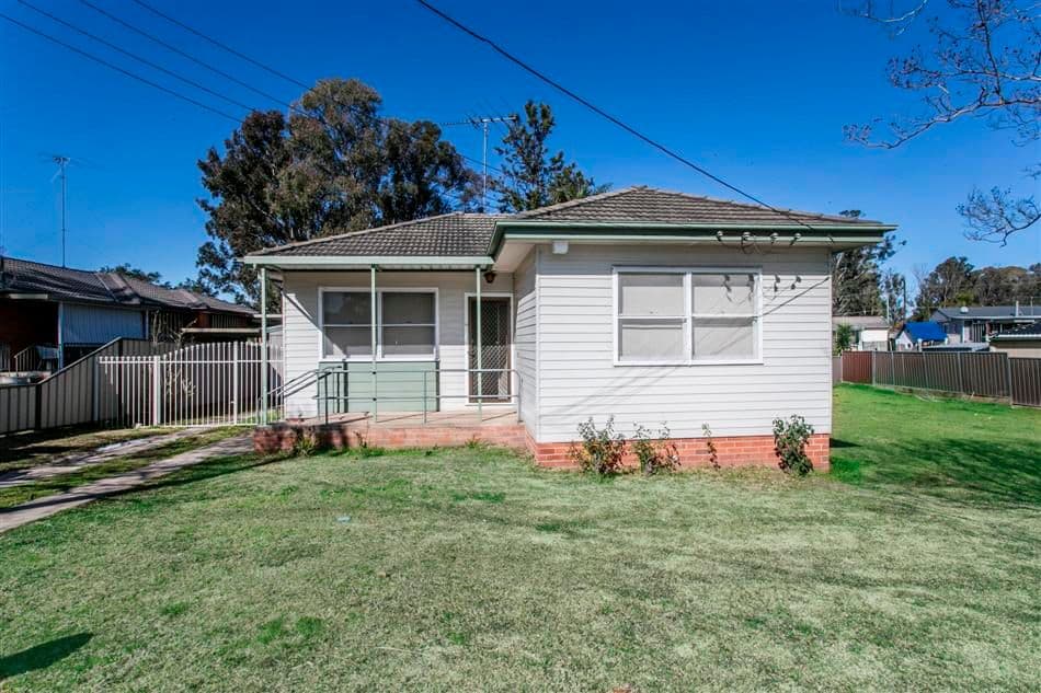 18 Lincoln Drive, Cambridge Park NSW 2747, Cambridge Park - Image 1
