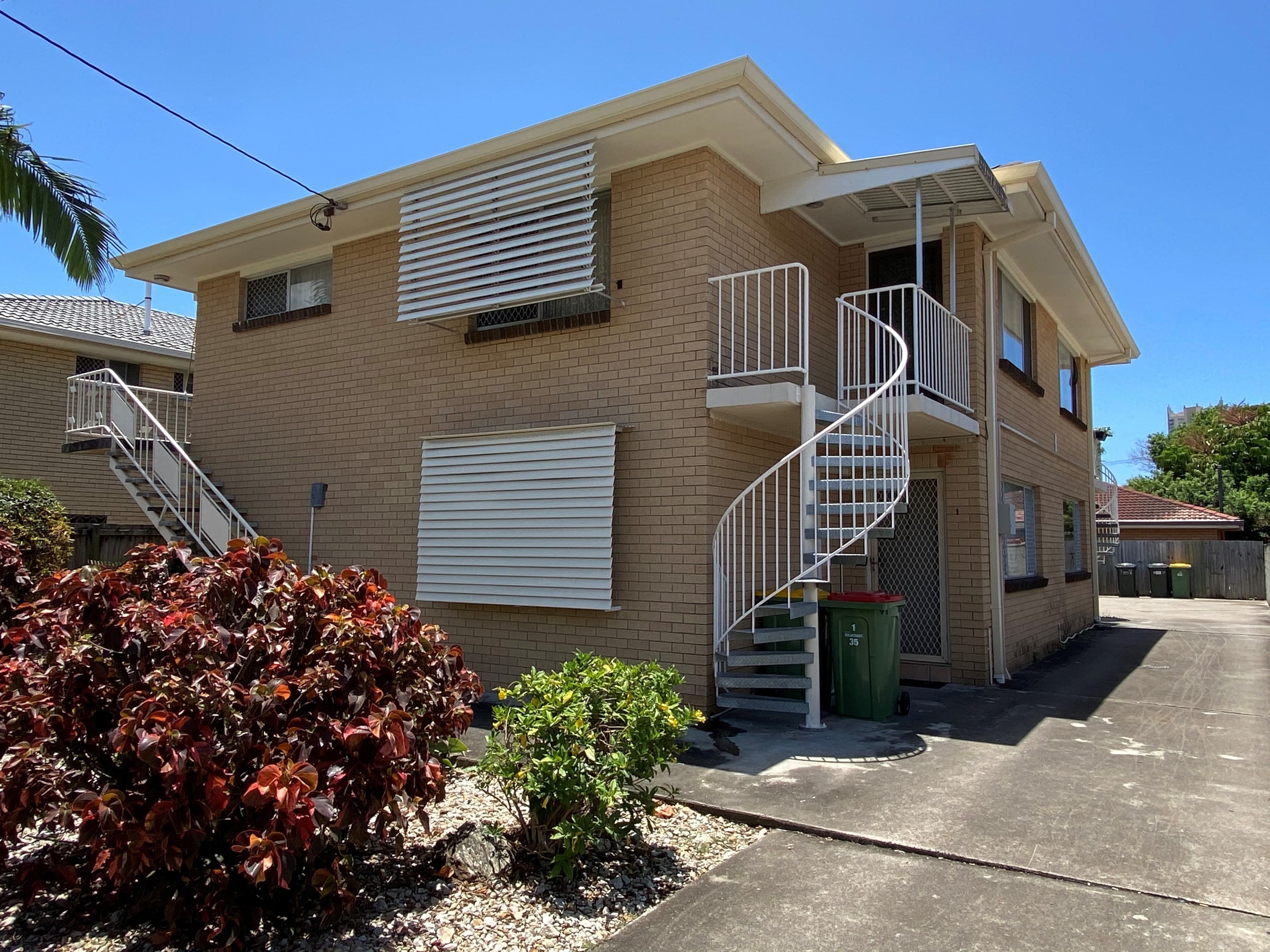 35 Burra Street, Chevron Island QLD 4217, Chevron Island - Image 1