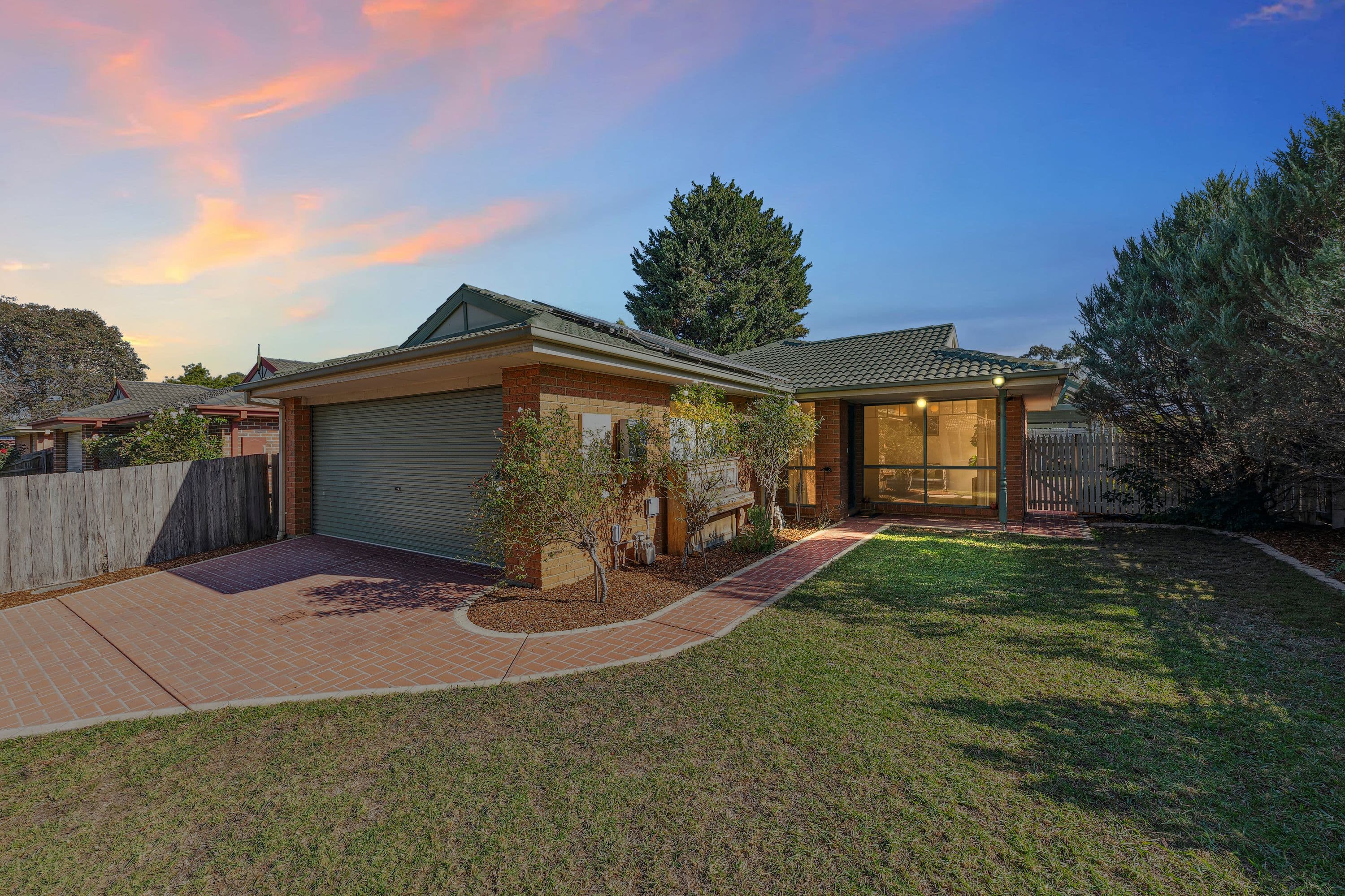 25 Pommel Street, Pakenham VIC 3810, Pakenham - Image 1
