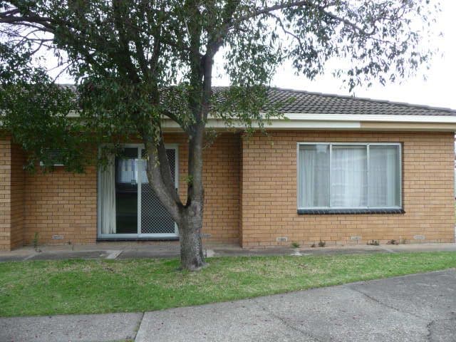 WODONGA VIC 3690, Wodonga - Image 1