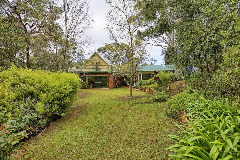 5 Molong Street, MOUNT NASURA WA 6112, Mount Nasura - Image 1