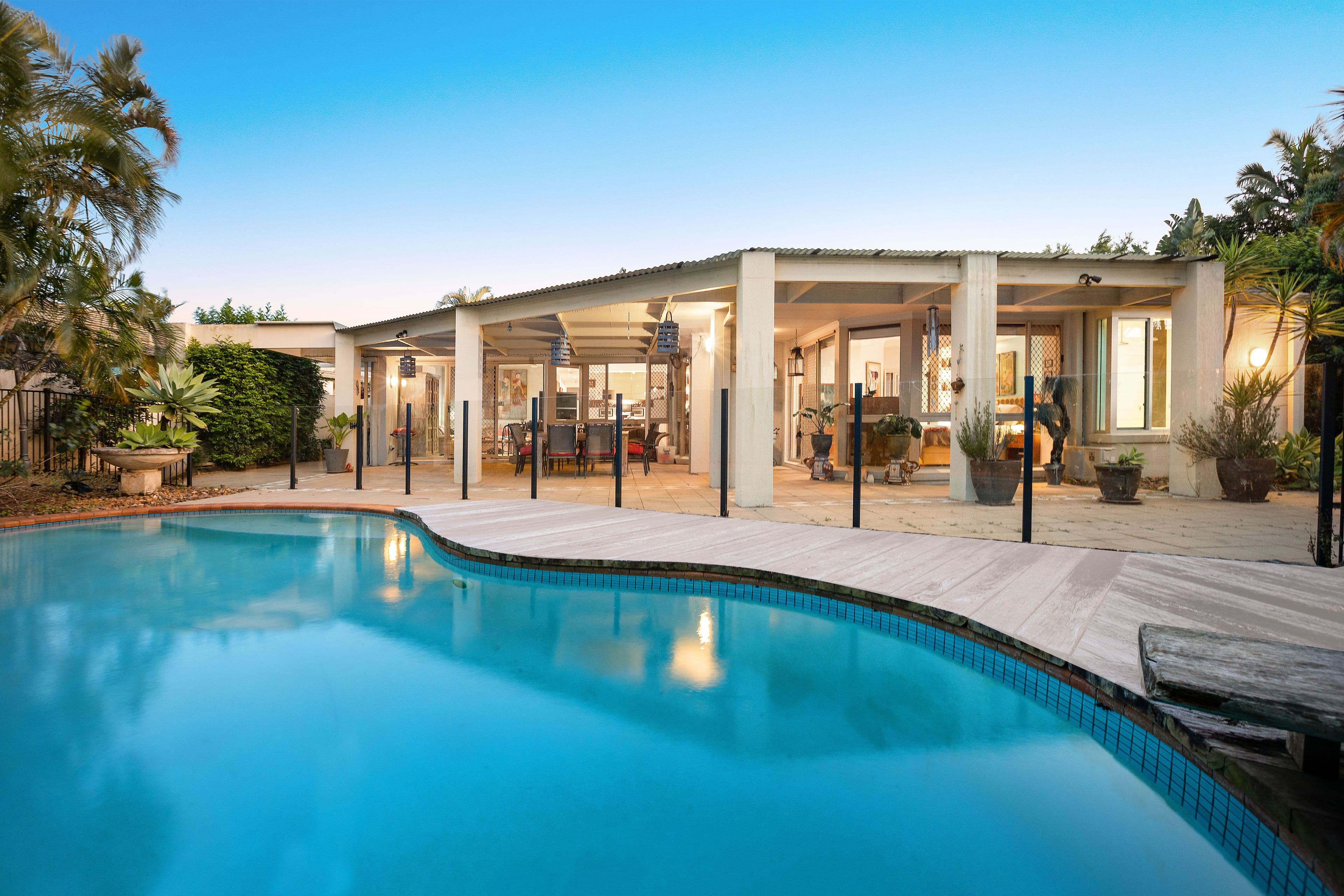 15 Bimini Court, Clear Island Waters QLD 4226, Clear Island Waters - Image 1