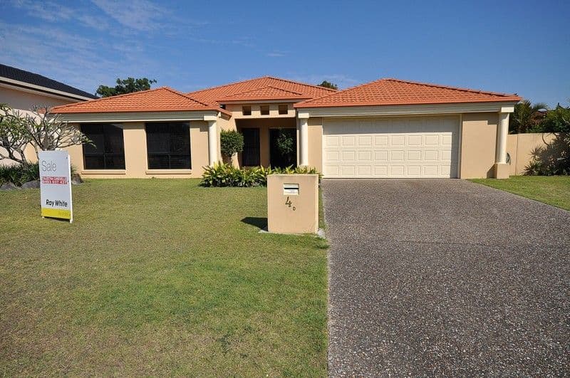 4 Fitzalan Circuit, ARUNDEL QLD 4214, Arundel - Image 1