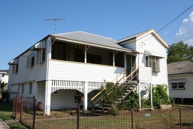 10 Worthing Street, WYNNUM QLD 4178, Wynnum - Image 1