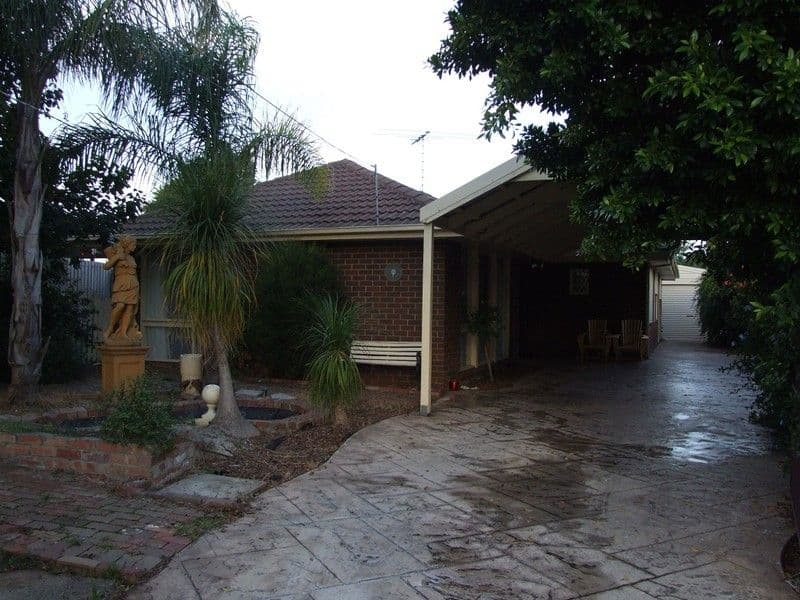 5 Rae Court, MELTON SOUTH VIC 3338, Melton South - Image 1