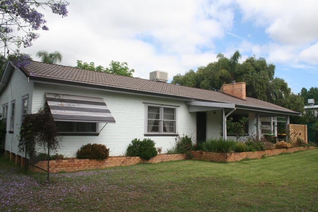 6 Junction Street, Bingara - Image 1