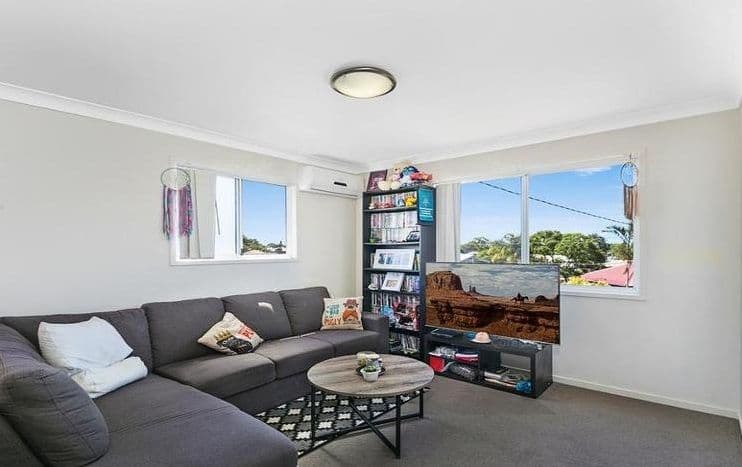 45 Hutton Avenue, Wynnum QLD 4178, Wynnum - Image 1