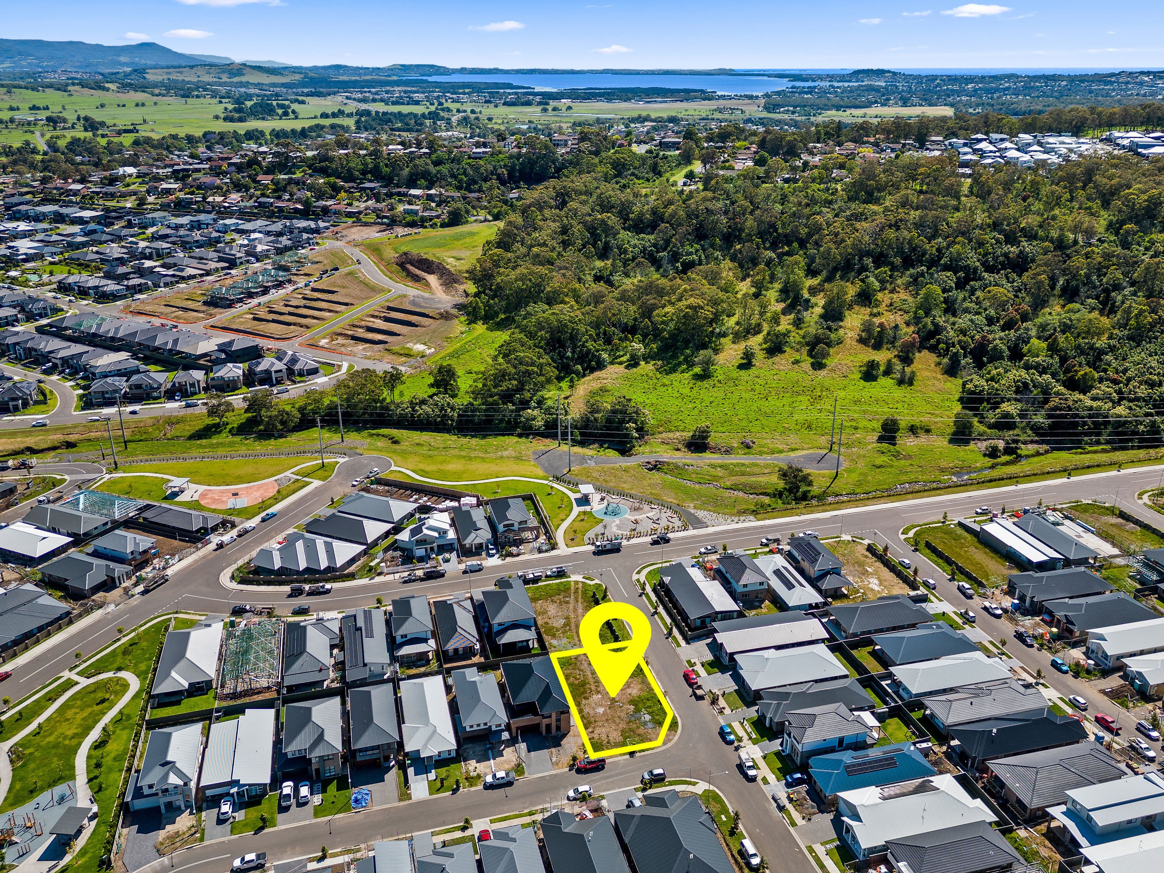 2 Foxground Parade, Tullimbar NSW 2527, Tullimbar - Image 1