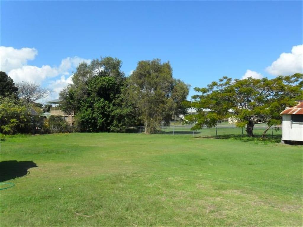 14 Pilot Street, URANGAN QLD 4655, Urangan - Image 1