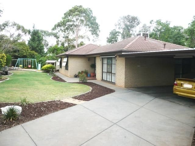 11 Francis Crescent, SALISBURY HEIGHTS SA 5109, Salisbury Heights - Image 1