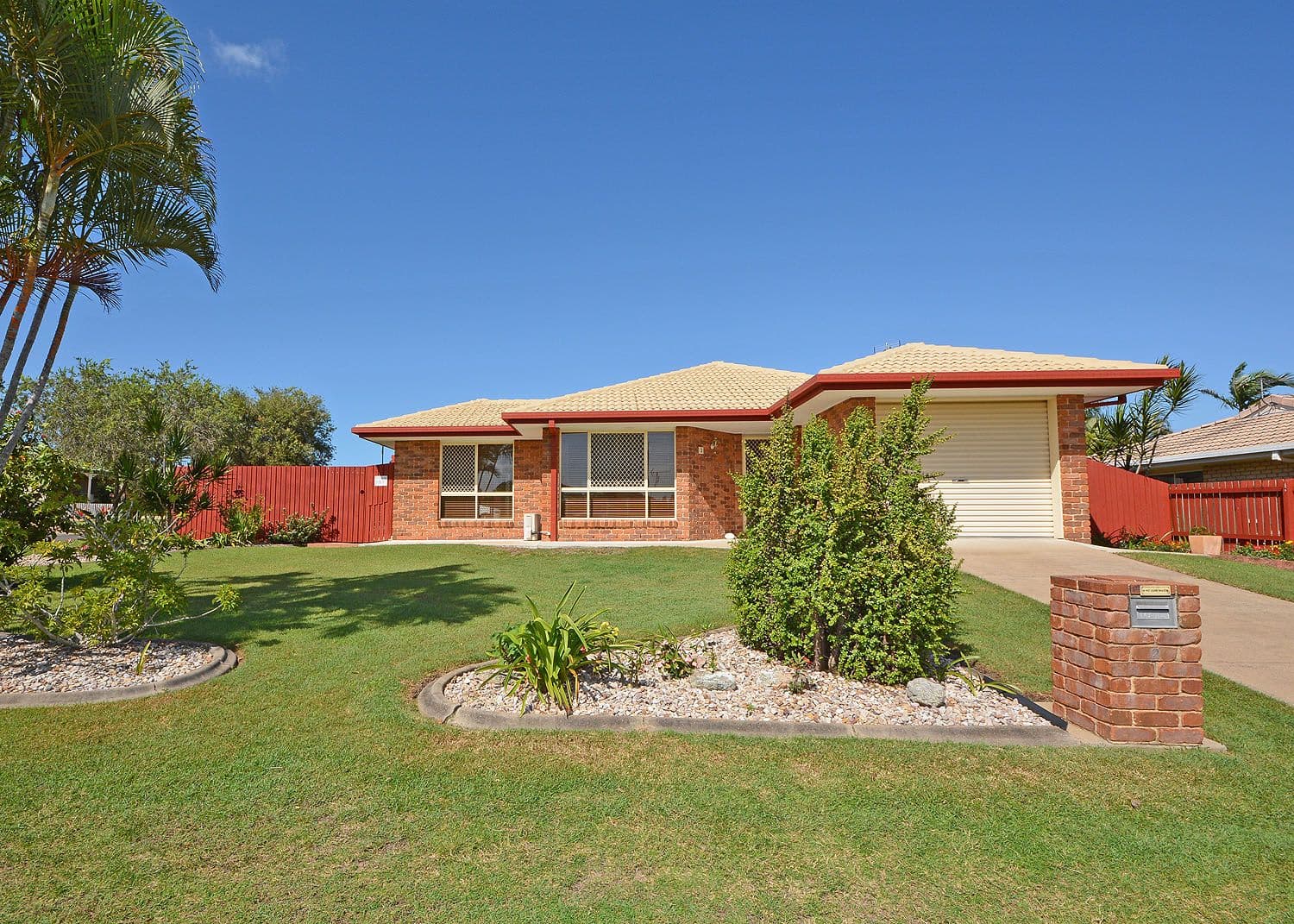 2 Trevnielsen Court, Torquay QLD 4655, Torquay - Image 1