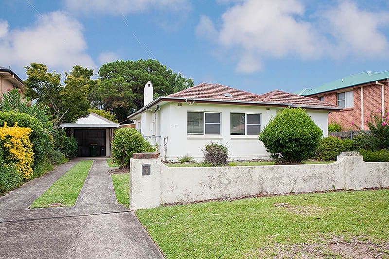 10 Ferntree Road, ENGADINE NSW 2233, Engadine - Image 1
