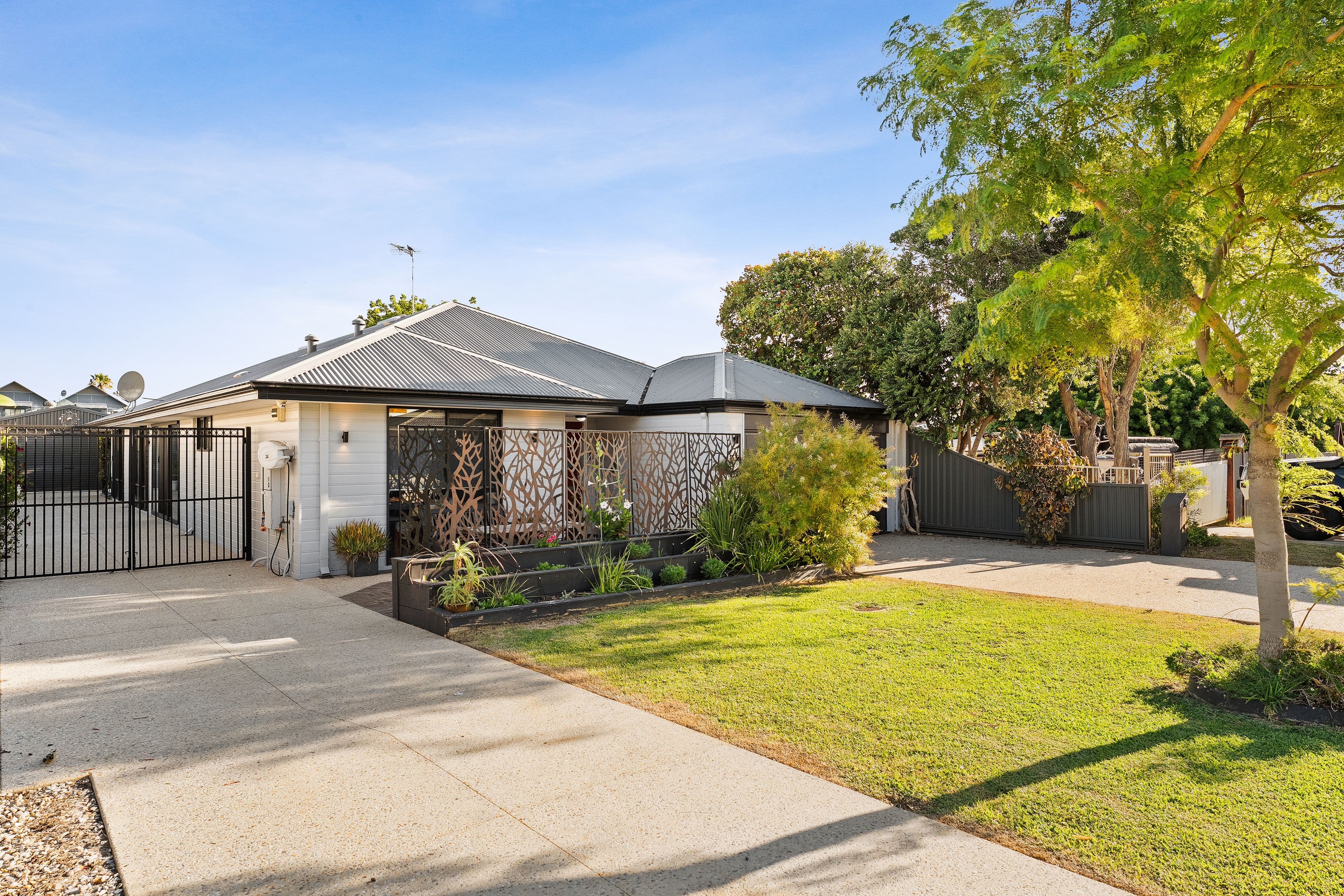 33a Griggs Way, Rockingham WA 6168, Rockingham - Image 1
