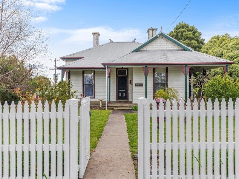 377 Murray Street, Colac VIC 3250, Colac - Image 1