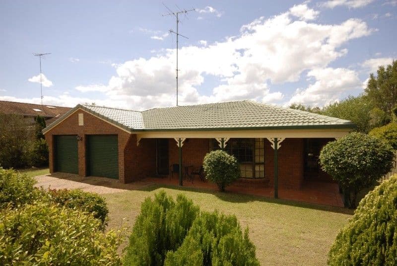 19 Jull Drive, CENTENARY HEIGHTS QLD 4350, Centenary Heights - Image 1