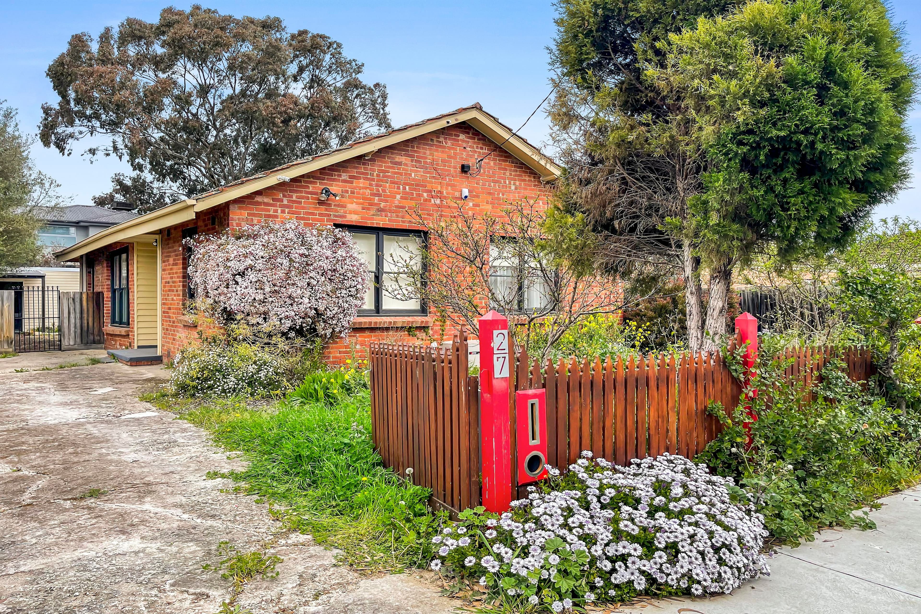 27 Ramu Parade, Heidelberg West VIC 3081, Heidelberg West - Image 1