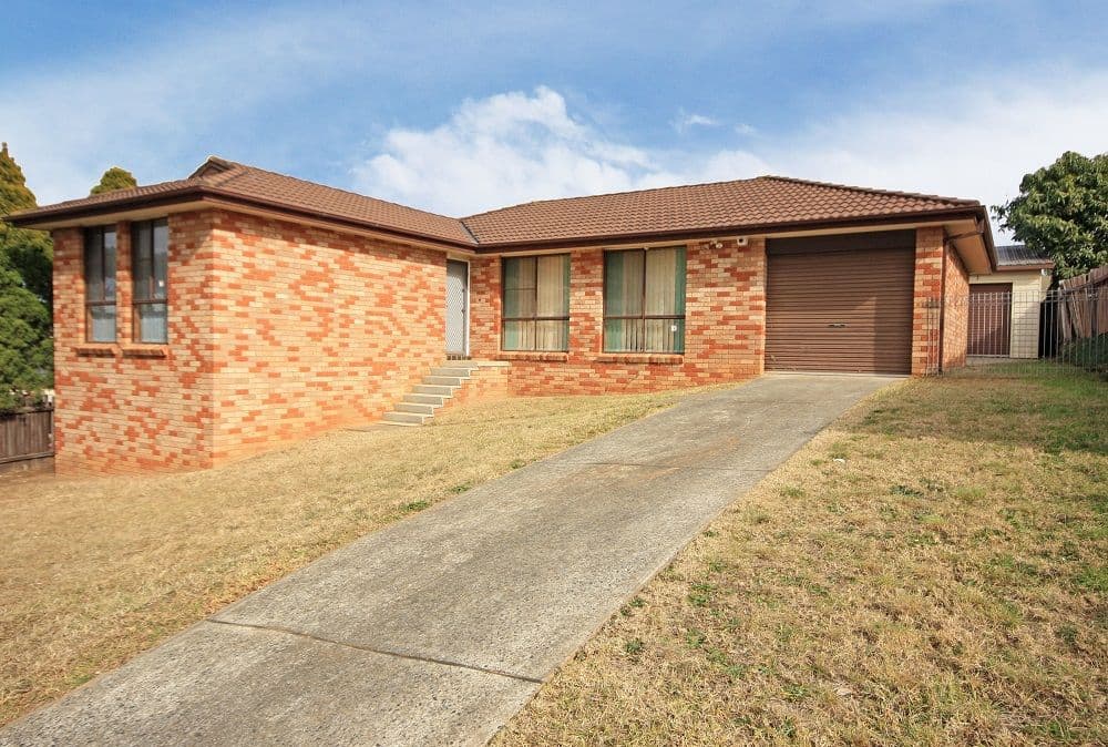 3 Westland Close, RABY NSW 2566, Raby - Image 1