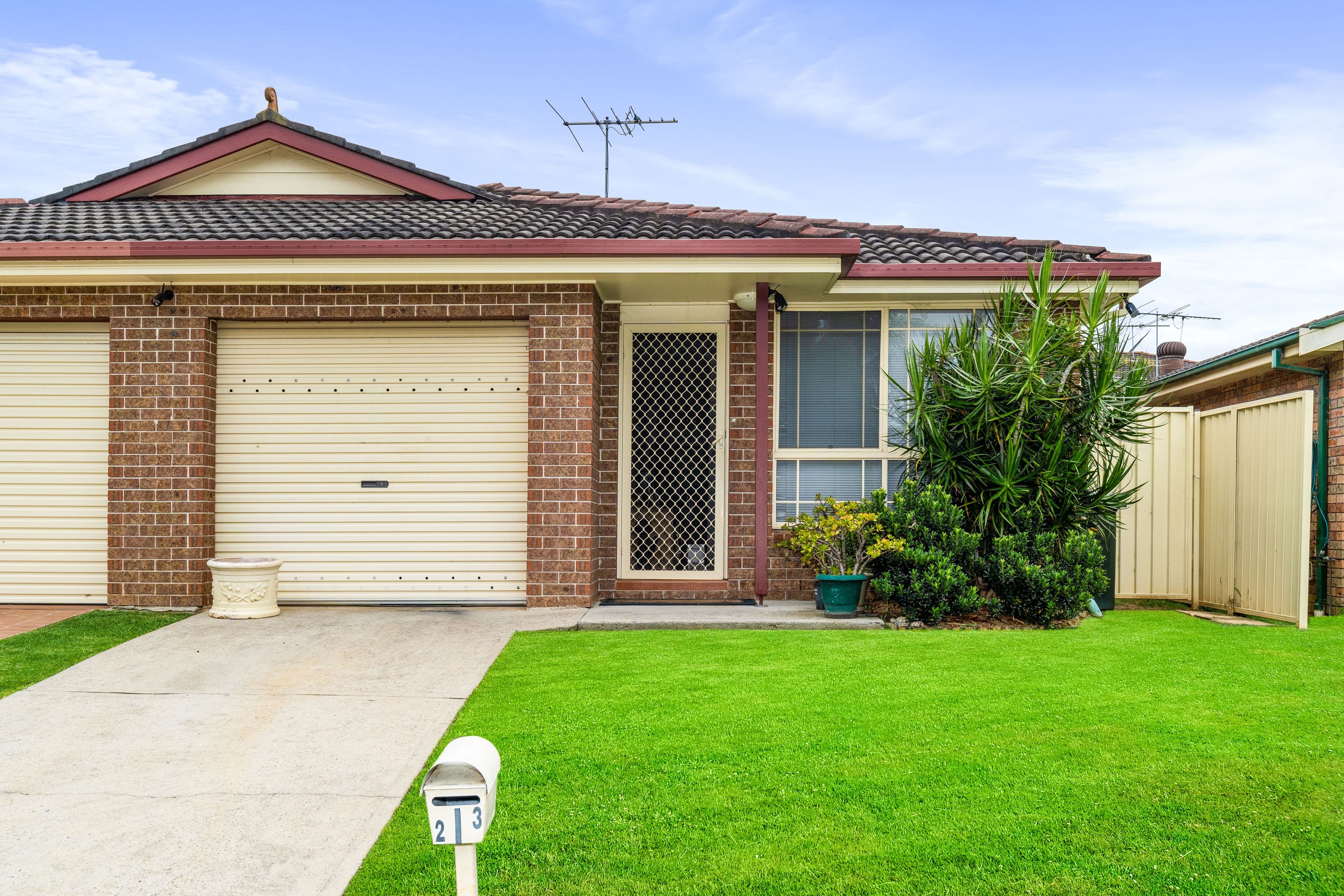 2/3 Pyrite Place, Eagle Vale NSW 2558, Eagle Vale - Image 1