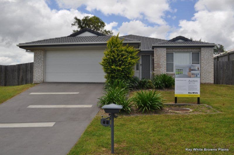 32 Charlton Place, REGENTS PARK QLD 4118, Regents Park - Image 1