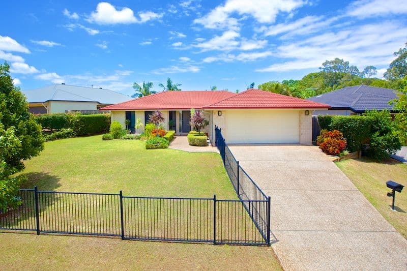 3 Syracuse Street, REDLAND BAY QLD 4165, Redland Bay - Image 1
