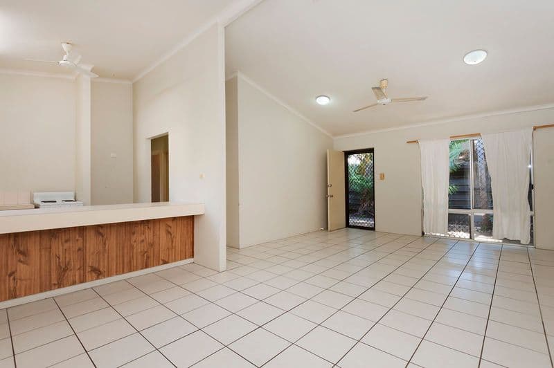 6 Grassland Crescent, LEANYER NT 0812, Leanyer - Image 1